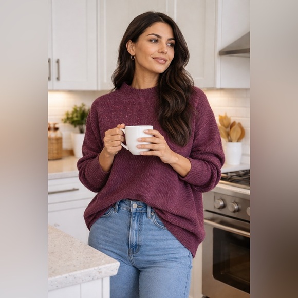 Denver Hayes Sweaters - BNWT Denver Hayes 3/4 Sleeve Burgundy Sweater, size large.